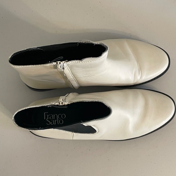 FRANCO SARTO Cream Coloured Chelsea Boots  Size 11 /Zip-up/Ankle Boots - Picture 6 of 13